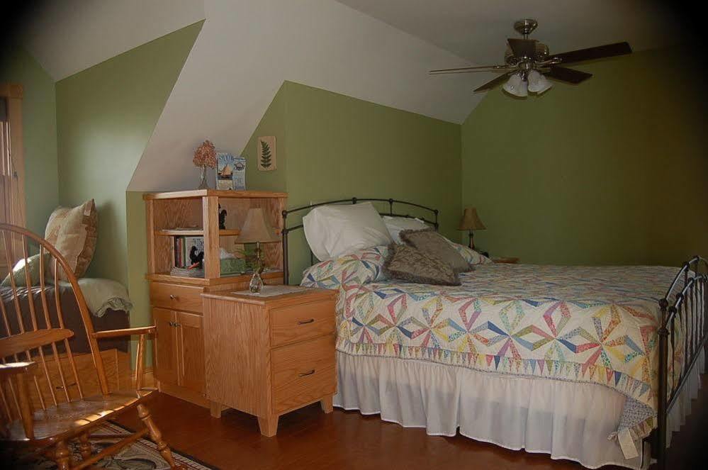 Wave Walker Bed And Breakfast Surry Extérieur photo