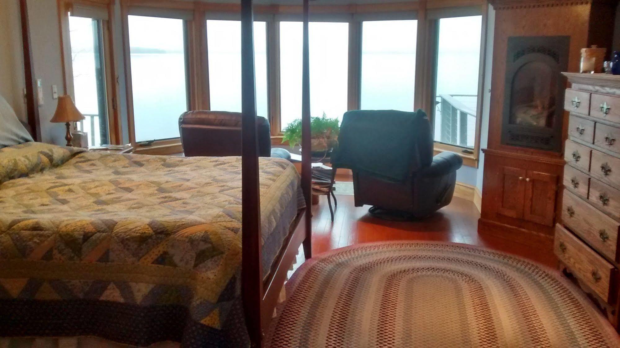 Wave Walker Bed And Breakfast Surry Extérieur photo